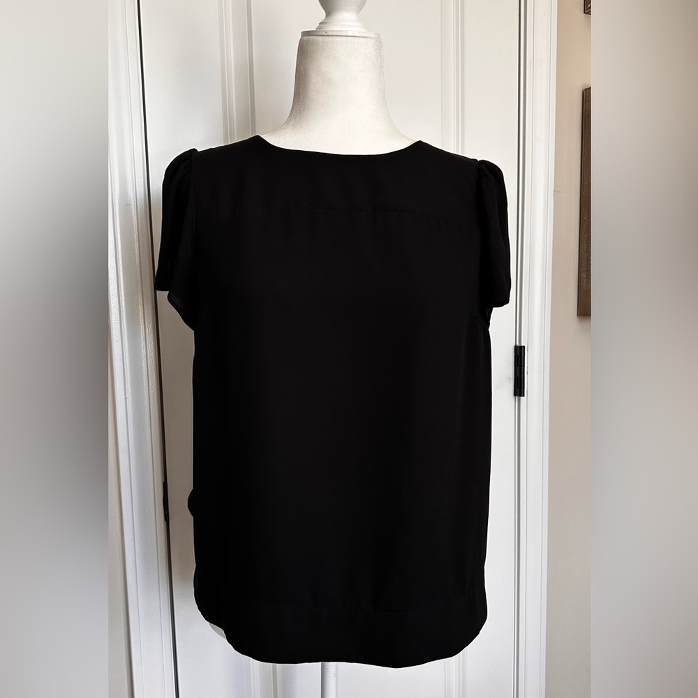 J. CREW SHORT SLEEVE WOMEN’s BLOUSE- Size Small